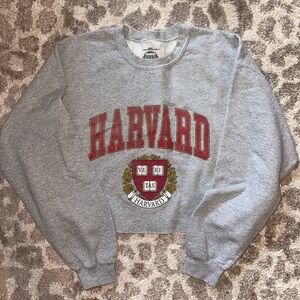 Harvard Cropped Crewneck
